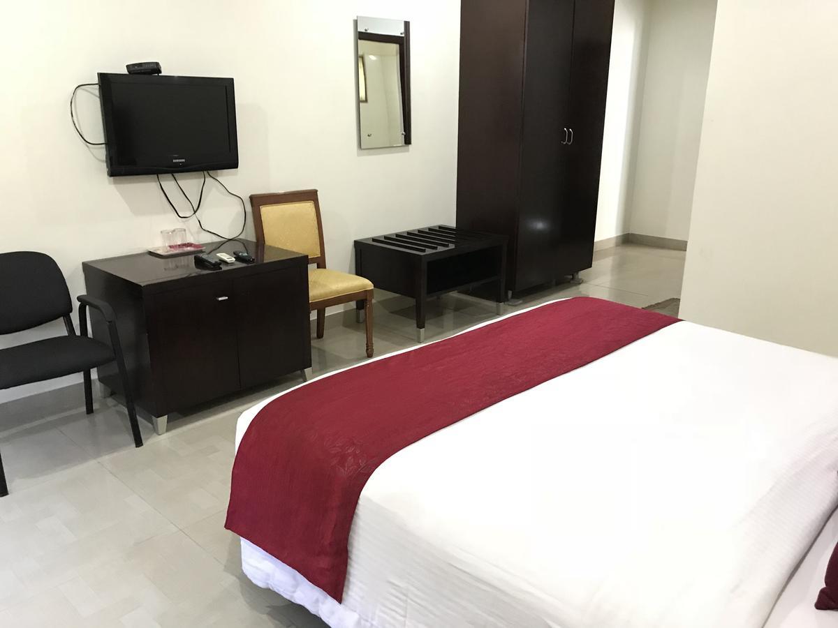 Ankitha Stay Inn Hyderabad Eksteriør bilde